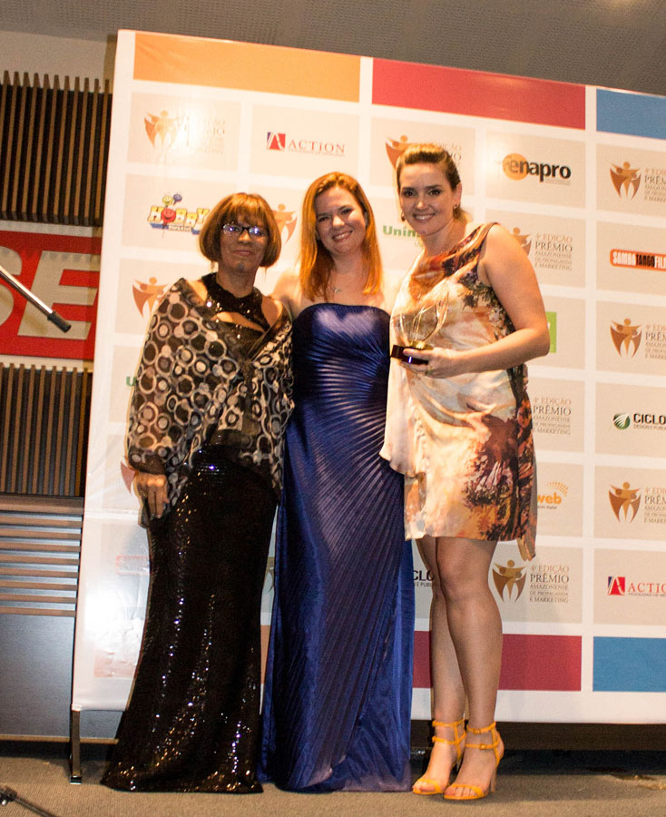 Eulalia, Flavia e Carolina.