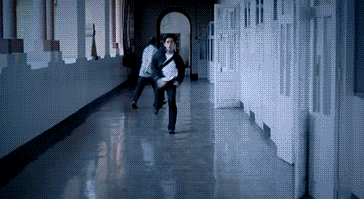 melhor_forma_de_chegar_atrasado_na_aula