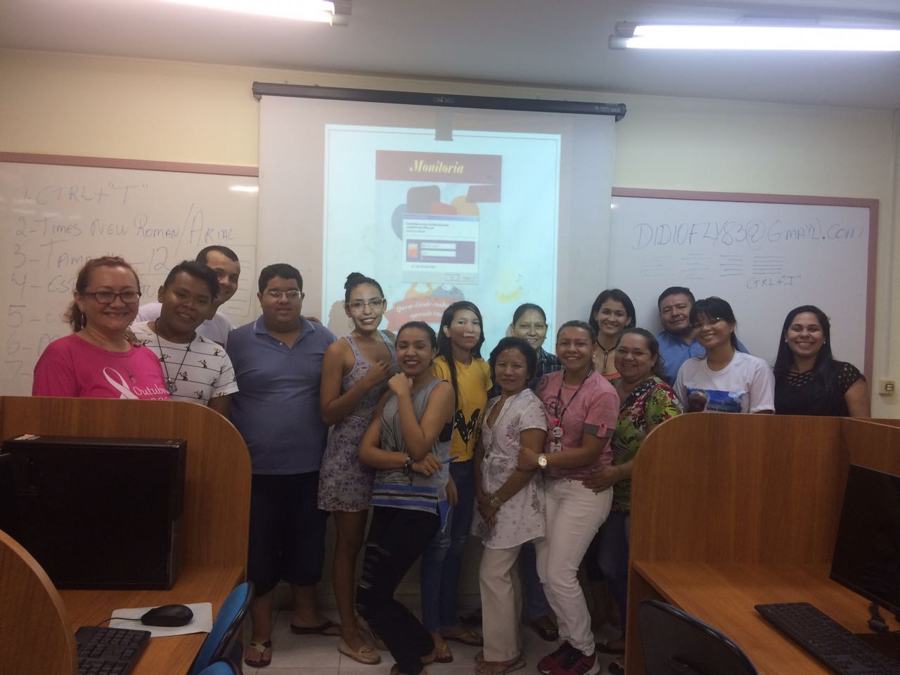 monitoria-de-trabalhos-academicos